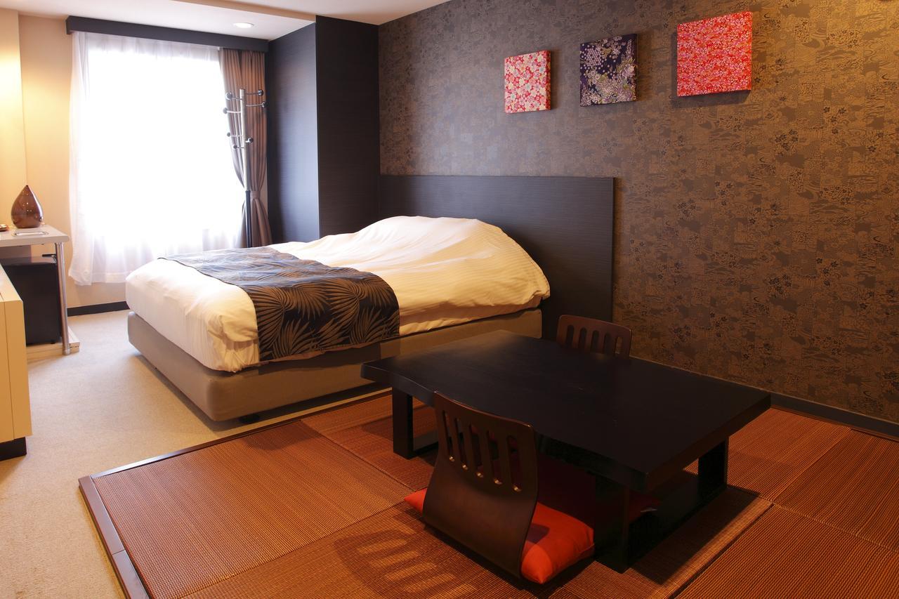 โฮเทล โระกุซุอิ โร Hotel อิโตะ ภายนอก รูปภาพ